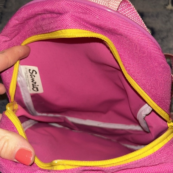 VINTAGE HELLO KITTY SANRIO MINI BAG SMALL BACKPACK - Picture 4 of 5